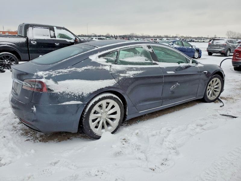 Photo 3 from auction – 2017 TESLA MODEL S with VIN 5YJSA1E23HF226486