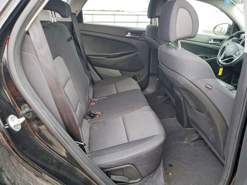 Photo 11 from auction – 2018 HYUNDAI TUCSON with VIN KM8J2CA42JU642064