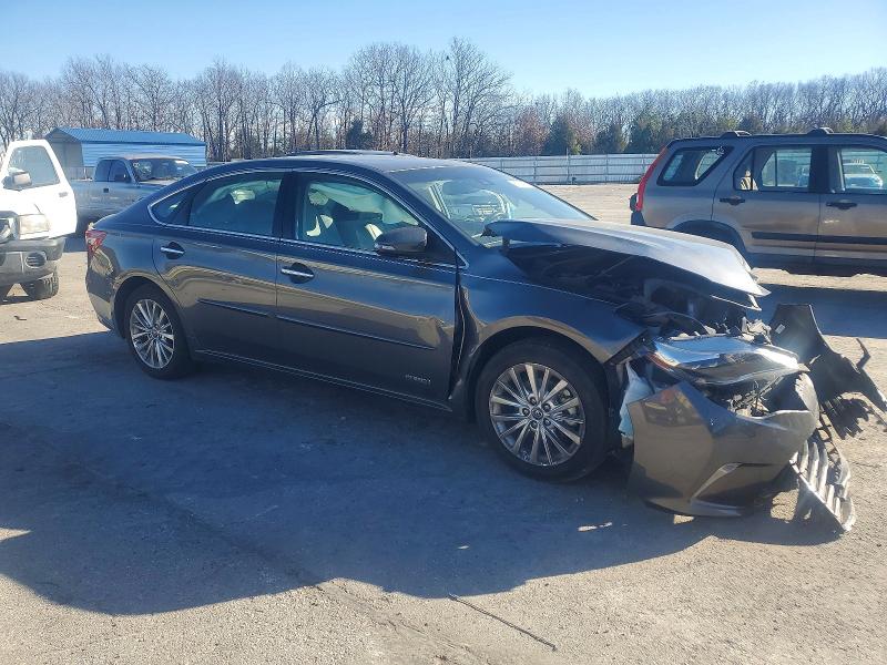 Photo 4 from auction – 2018 TOYOTA AVALON HYB with VIN 4T1BD1EB7JU063048