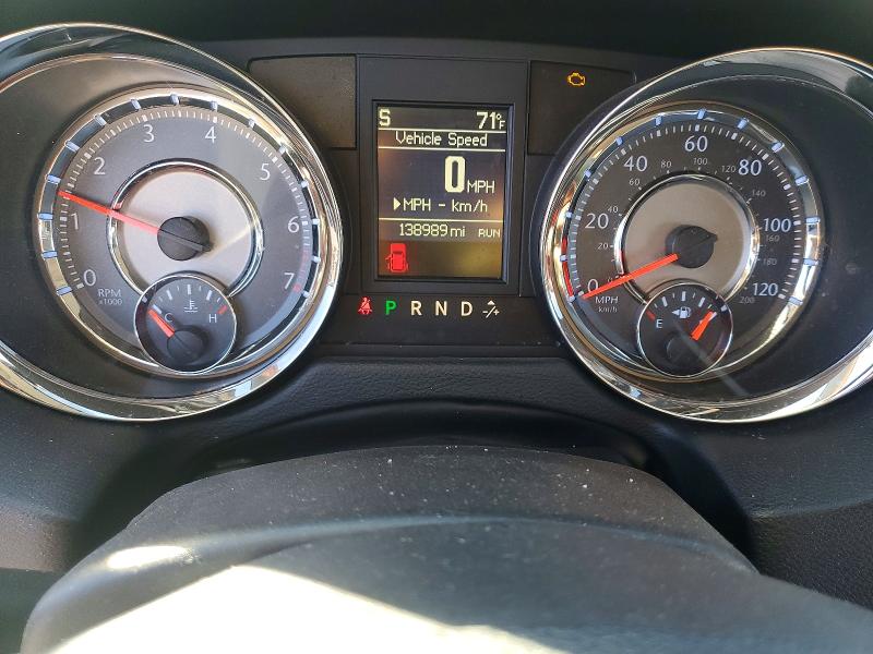 Photo 9 from auction – 2014 CHRYSLER TOWN & COU with VIN 2C4RC1BG6ER215636