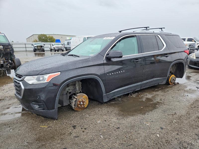 Photo 1 from auction – 2018 CHEVROLET TRAVERSE L with VIN 1GNERFKW3JJ141955