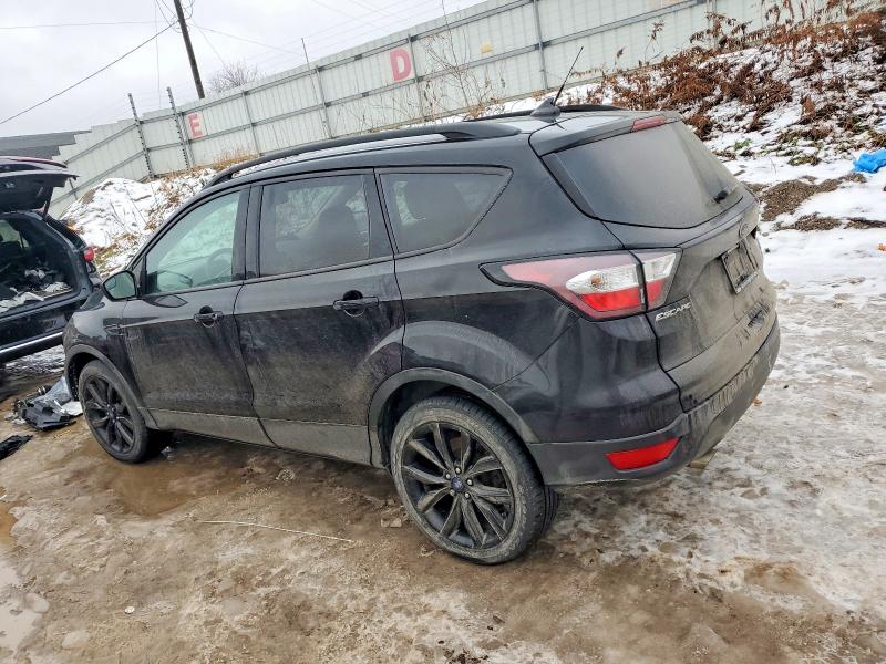 Photo 2 from auction – 2018 FORD ESCAPE SE with VIN 1FMCU0GD5JUD18891