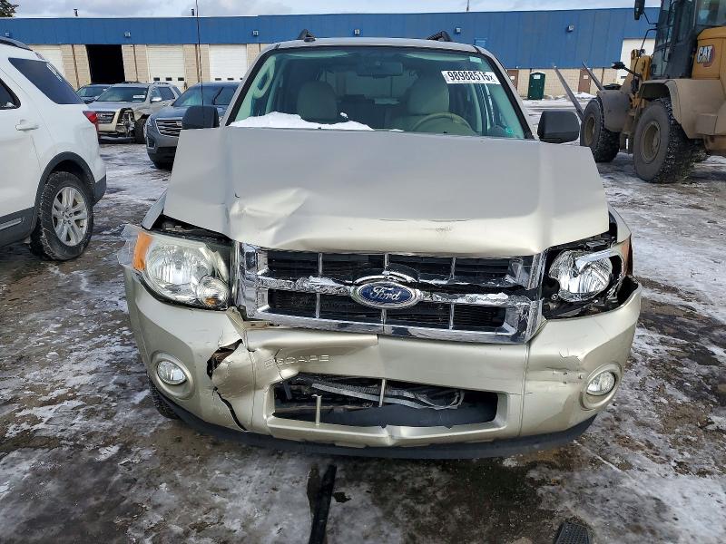 Photo 5 from auction – 2010 FORD ESCAPE with VIN 1FMCU0D74AKD10596