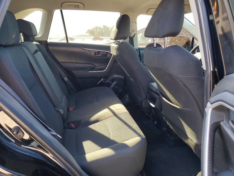 Photo 11 from auction – 2020 TOYOTA RAV4 with VIN 2T3H1RFVXLW088675