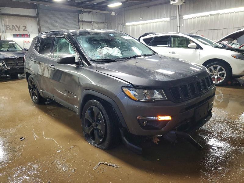 Photo 4 from auction – 2018 JEEP COMPASS with VIN 3C4NJCBB8JT304894