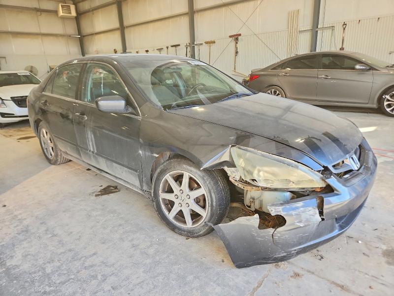 Photo 4 from auction – 2004 HONDA ACCORD with VIN 1HGCM66564A077156