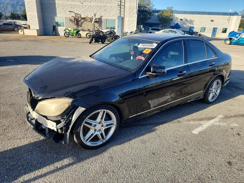 MERCEDES-BENZ C 350 2011 with VIN WDDGF5GB5BR136677 - Photo from auction