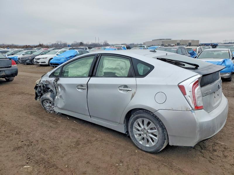 Photo 2 from auction – 2014 TOYOTA PRIUS PLUG with VIN JTDKN3DP4E3058671
