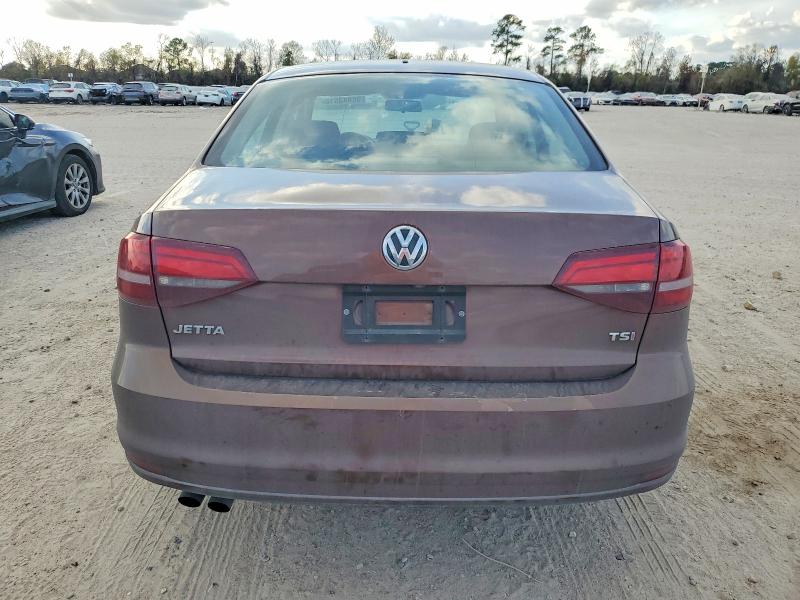 Photo 6 from auction – 2017 VOLKSWAGEN JETTA S with VIN 3VW167AJ2HM340646