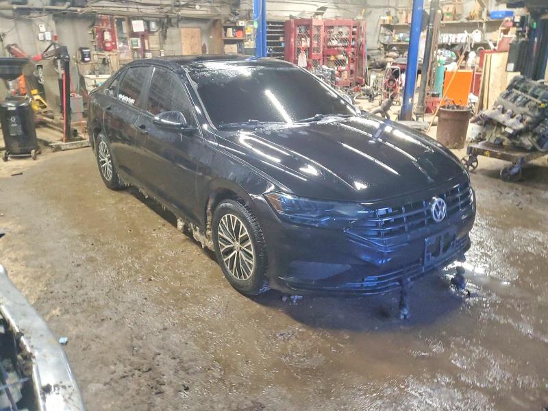 Photo 4 from auction – 2021 VOLKSWAGEN JETTA with VIN 3VWE57BU0MM032818