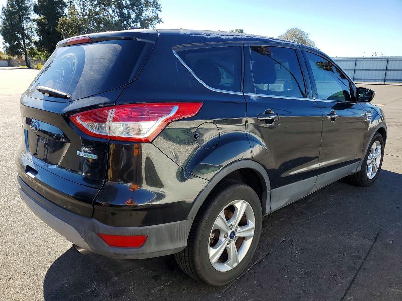 Photo 3 from auction – 2014 FORD ESCAPE SE with VIN 1FMCU0GXXEUE27055