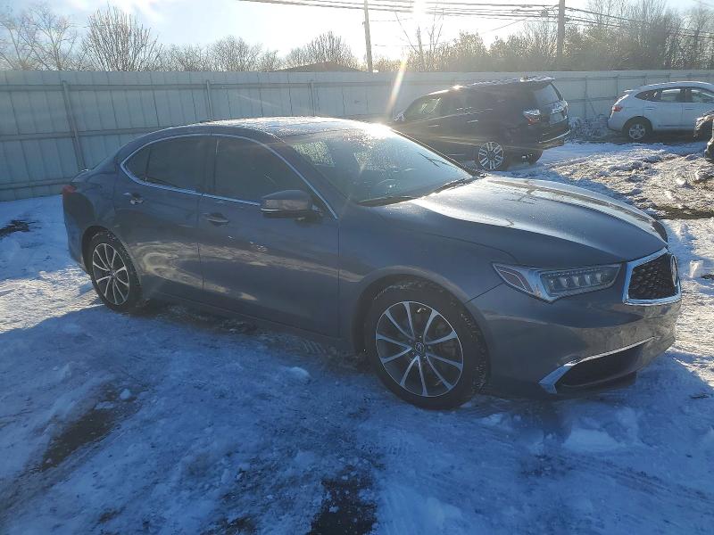 Photo 4 from auction – 2018 ACURA TLX with VIN 19UUB2F38JA008871