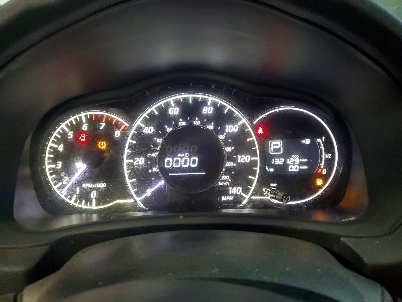 Photo 9 from auction – 2018 NISSAN VERSA NOTE with VIN 3N1CE2CPXJL366171