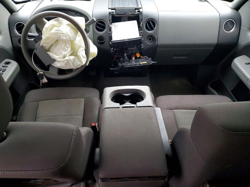 Photo 8 from auction – 2006 FORD F150 SUPER with VIN 1FTRW12W56FB00694
