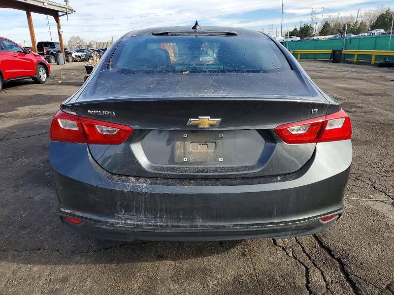 Photo 6 from auction – 2016 CHEVROLET MALIBU LT with VIN 1G1ZE5ST4GF213529
