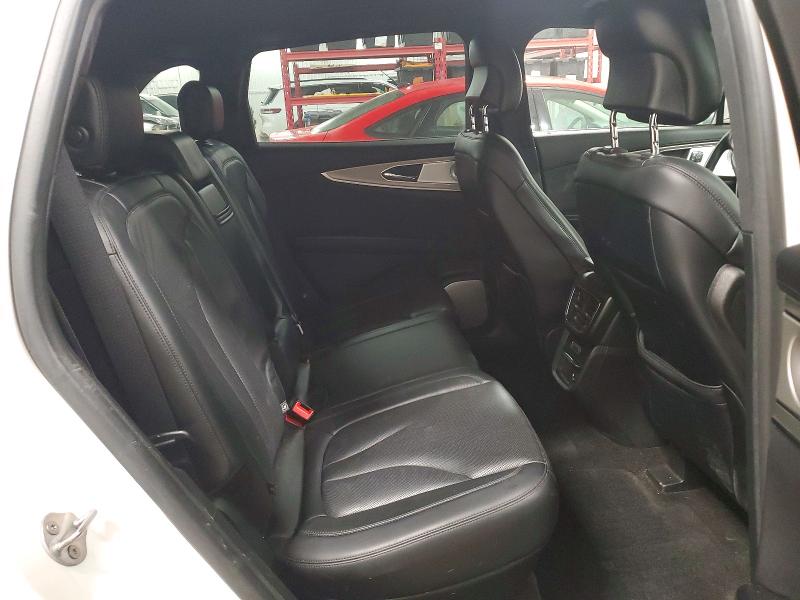 Photo 11 from auction – 2019 LINCOLN NAUTILUS with VIN 2LMPJ8LP4KBL65527