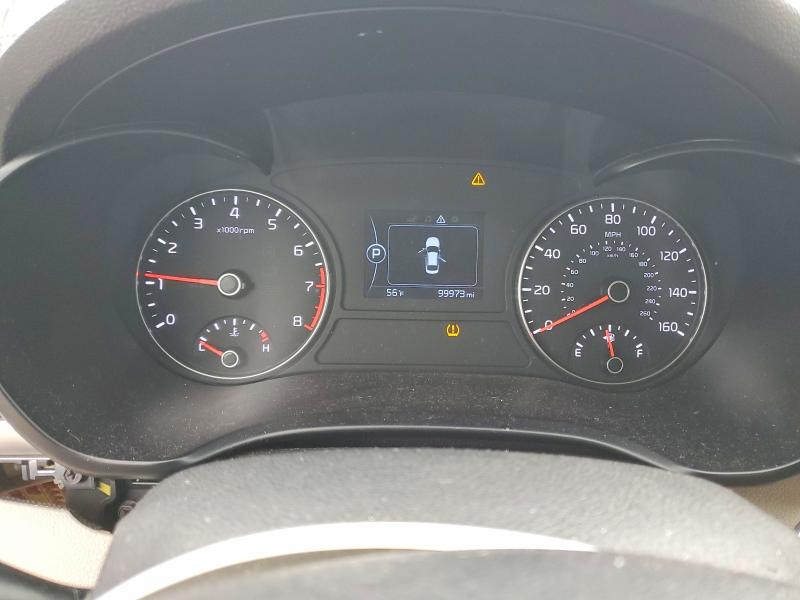 Фото 9 с аукциона – 2017 KIA OPTIMA с VIN 5XXGU4L35HG166489