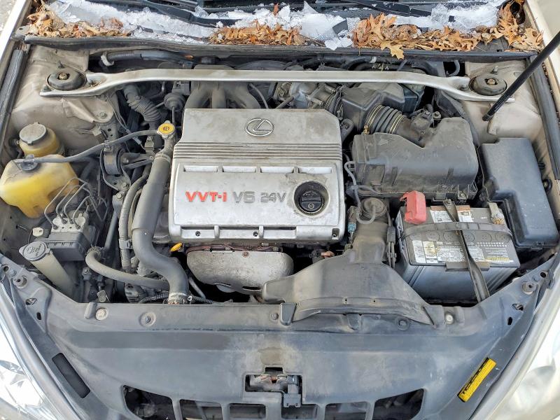 Photo 11 from auction – 2002 LEXUS ES 300 with VIN JTHBF30G420024776