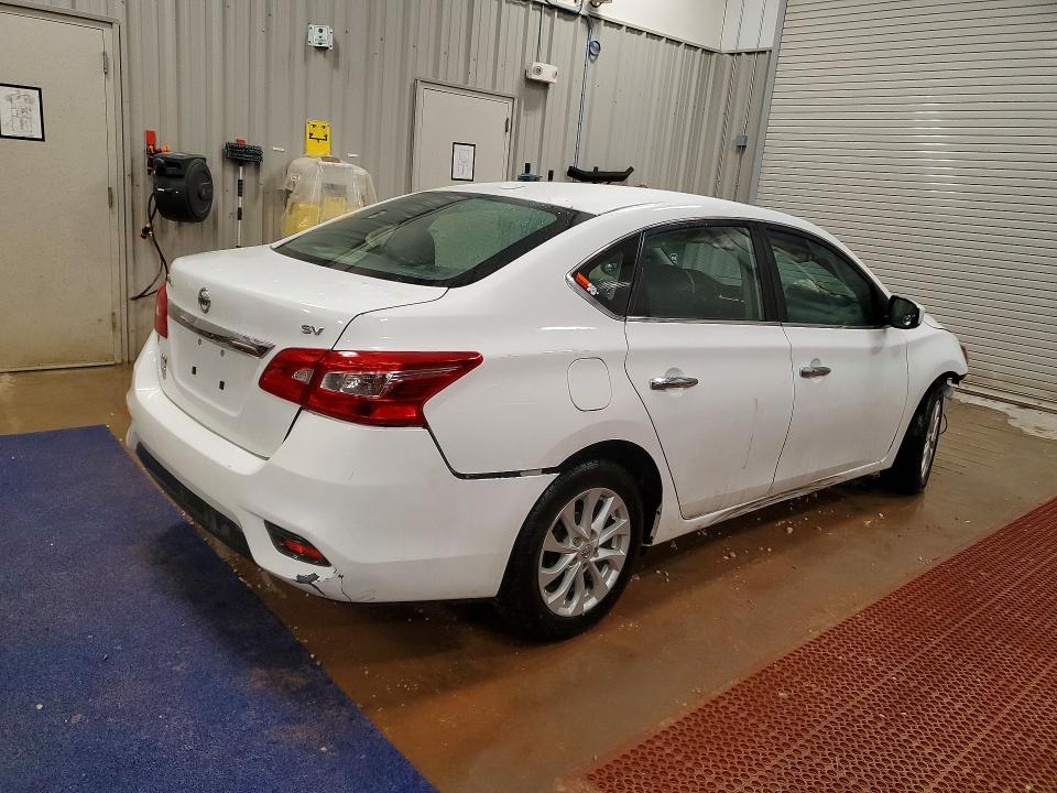 Photo 3 from auction – 2018 NISS SENTRA with VIN 3N1AB7AP5JL639579