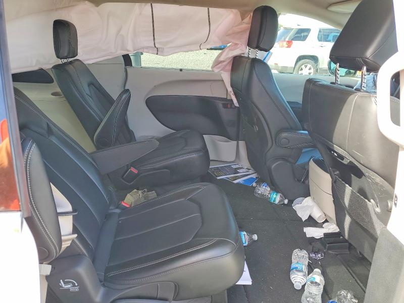 Photo 11 from auction – 2024 CHRYSLER PACIFICA with VIN 2C4RC1BGXRR165586