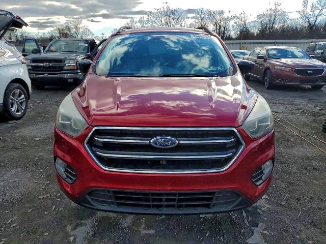 Photo 5 from auction – 2017 FORD ESCAPE SE with VIN 1FMCU9GD2HUB35219