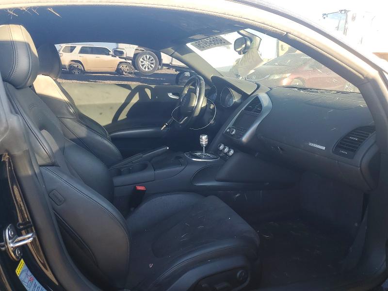 Photo 10 from auction – 2011 AUDI R8 4.2 QUA with VIN WUADUAFG0BN002274