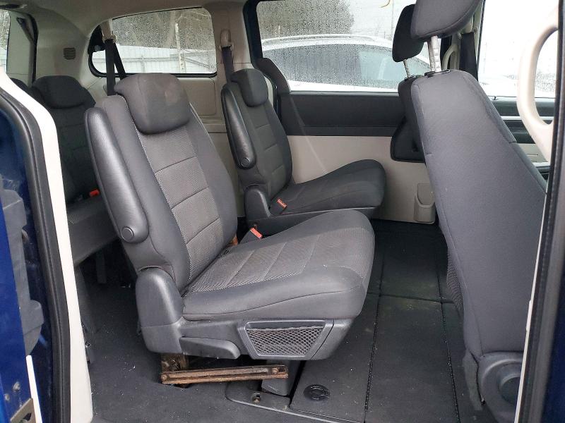 Photo 11 from auction – 2010 DODGE GRAND CARA with VIN 2D4RN4DX0AR123055