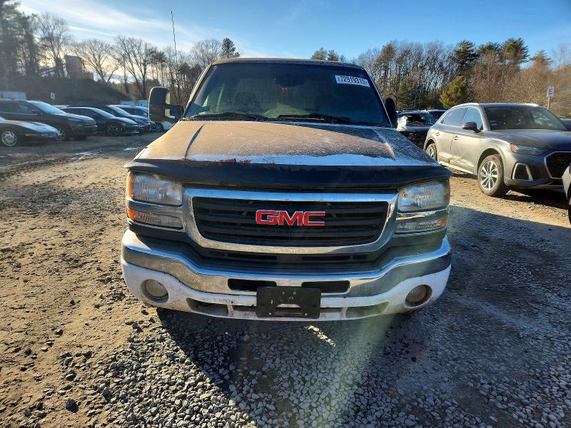 Photo 5 from auction – 2006 GMC 2500 with VIN 1GTHK23U66F271755