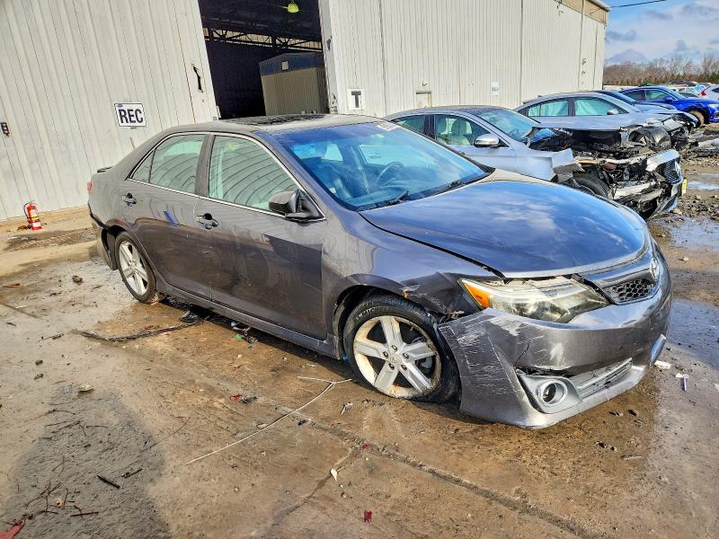 Photo 4 from auction – 2012 TOYOTA CAMRY with VIN 4T1BF1FK3CU121863