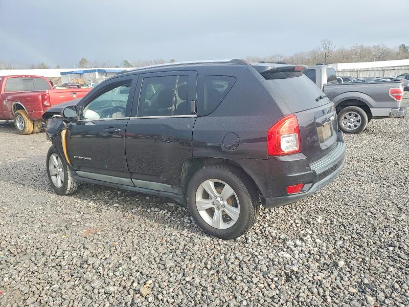 Photo 2 from auction – 2011 JEEP COMPASS with VIN 1J4NT1FB3BD176610