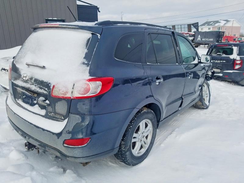 Photo 3 from auction – 2011 HYUNDAI SANTA FE S with VIN 5XYZHDAG2BG015812