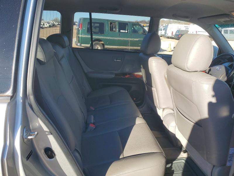 Photo 11 from auction – 2004 TOYOTA HIGHLANDER with VIN JTEDP21A440025758