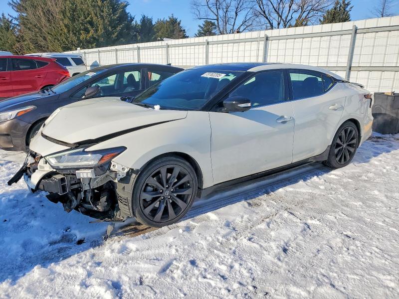 NISSAN MAXIMA SR 2022 with VIN 1N4AA6EV3NC503512 - Photo from auction