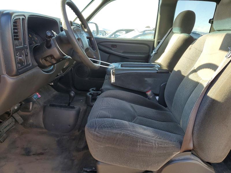 Photo 7 from auction – 2006 CHEVROLET SILVERADO with VIN 2GCEK19V661140121