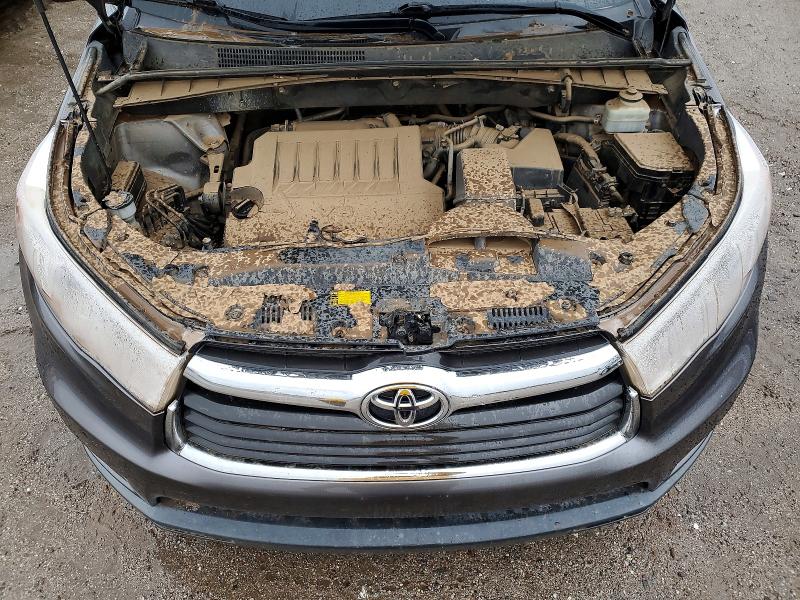 Photo 12 from auction – 2015 TOYOTA HIGHLANDER with VIN 5TDJKRFH0FS122847