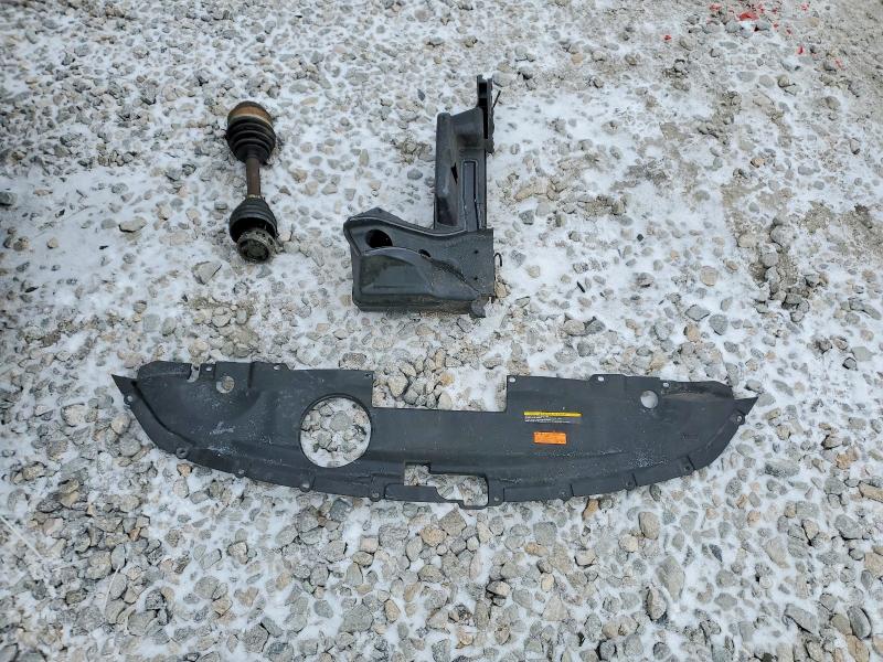 Photo 12 from auction – 2022 HONDA INSIGHT with VIN 19XZE4F99NE005248