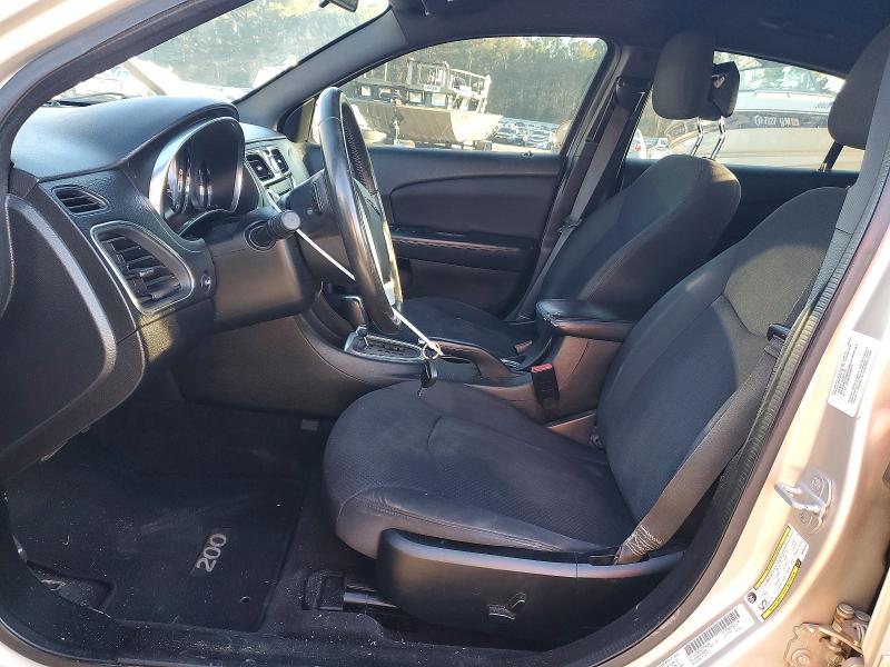 Photo 7 from auction – 2013 CHRYSLER 200 TOURIN with VIN 1C3CCBBG7DN704249