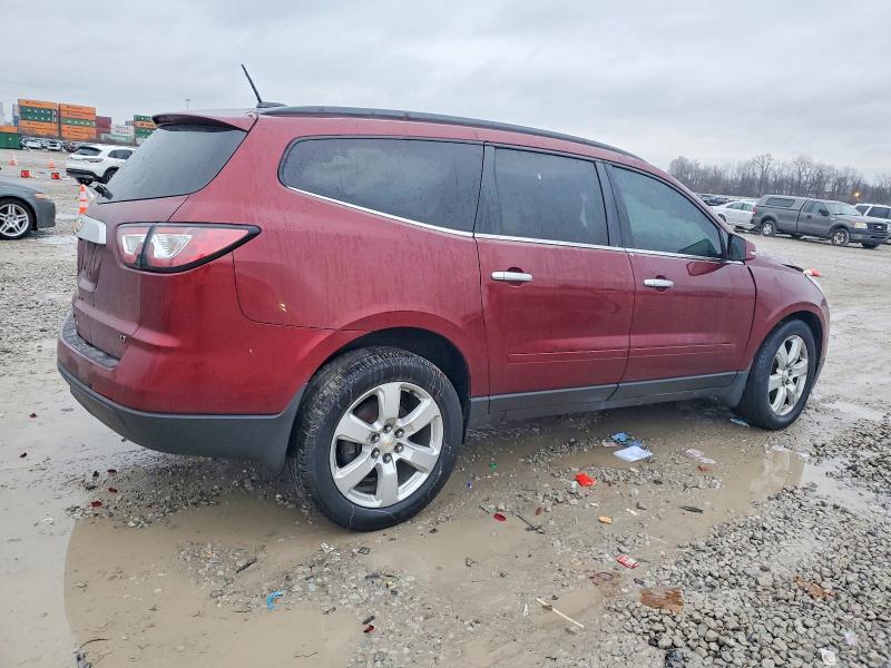 Photo 3 from auction – 2017 CHEVROLET TRAVERSE L with VIN 1GNKRGKD2HJ244690
