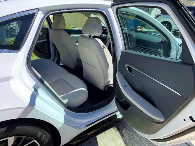 Photo 6 from auction – 2025 HYUNDAI SONATA with VIN KMHL64JA7SA487216