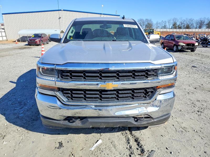 Photo 5 from auction – 2018 CHEVROLET SILVERADO with VIN 1GCVKREH0JZ362829