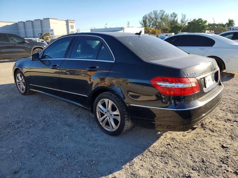 Photo 2 from auction – 2010 MERCEDES-BENZ E 350 with VIN WDDHF5GB9AA048037