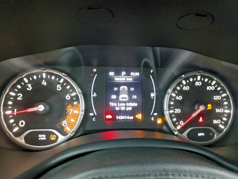 Photo 9 from auction – 2018 JEEP RENEGADE L with VIN ZACCJABB2JPJ16114