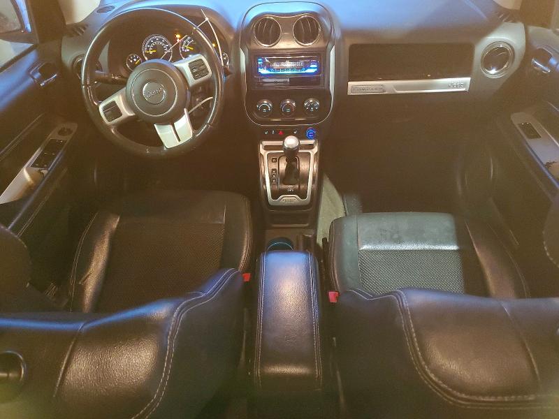 Photo 8 from auction – 2017 JEEP COMPASS LA with VIN 1C4NJCEBXHD198413