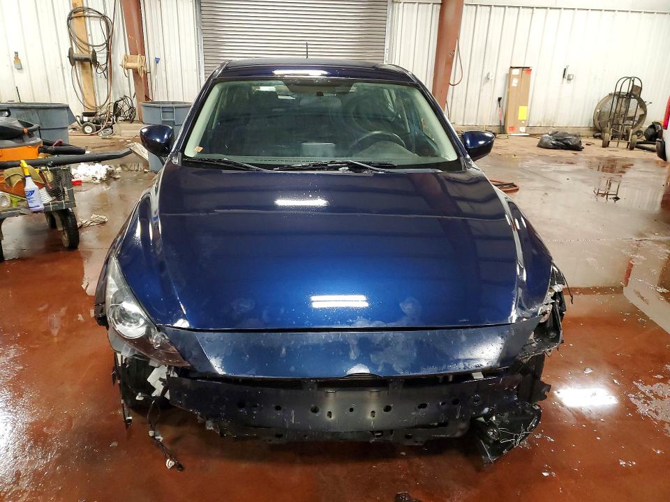 Photo 5 from auction – 2015 MAZDA 3 TOURING with VIN 3MZBM1L70FM175329
