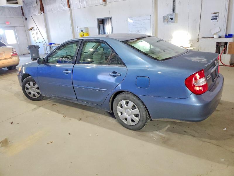 Photo 2 from auction – 2003 TOYOTA CAMRY LE with VIN 4T1BE32K23U699585