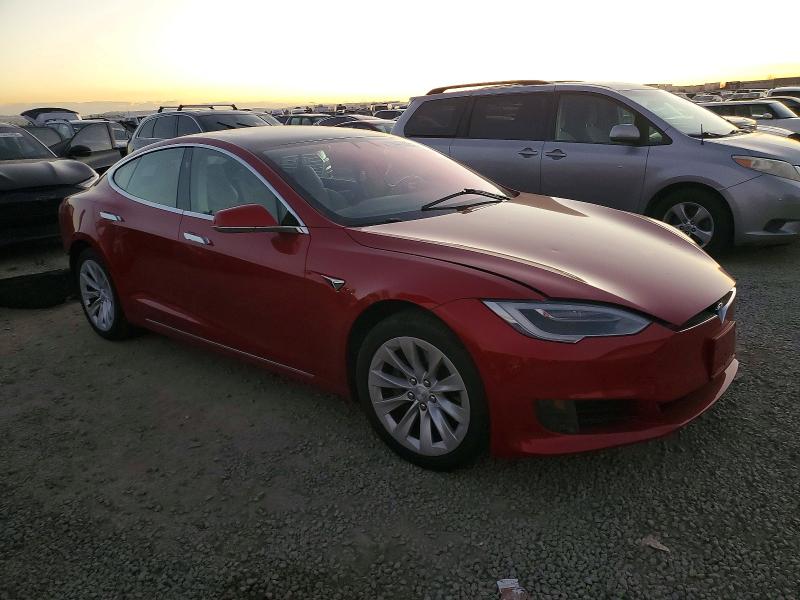Photo 4 from auction – 2017 TESLA MODEL S with VIN 5YJSA1E18HF202918