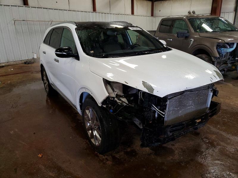 Photo 4 from auction – 2016 KIA SORENTO with VIN 5XYPKDA50GG013670
