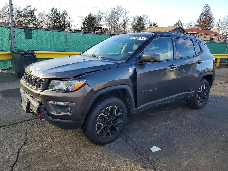 JEEP COMPASS 2020 with VIN 3C4NJDDB3LT196304 - Photo from auction