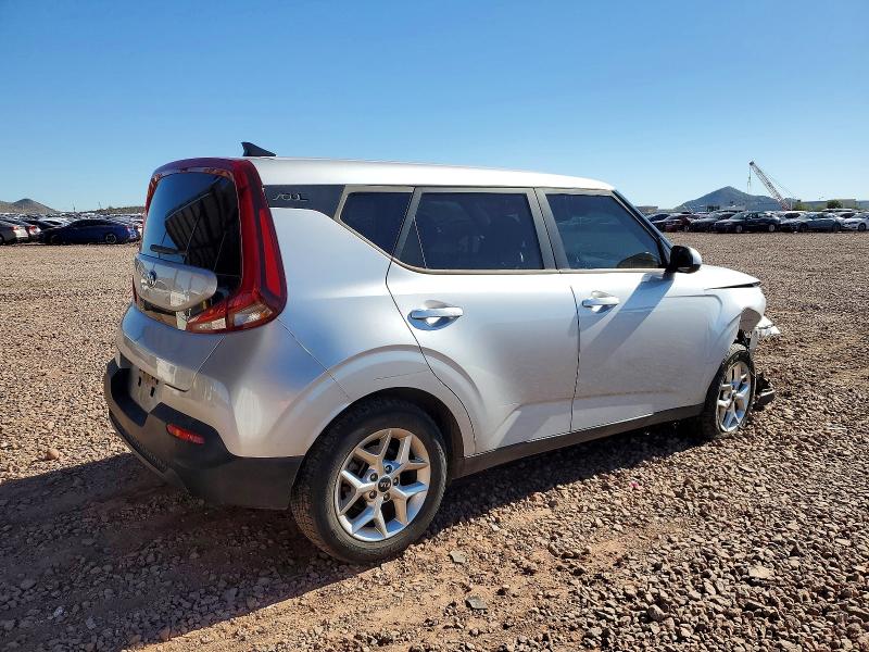 Photo 3 from auction – 2021 KIA SOUL LX with VIN KNDJ23AU6M7777779