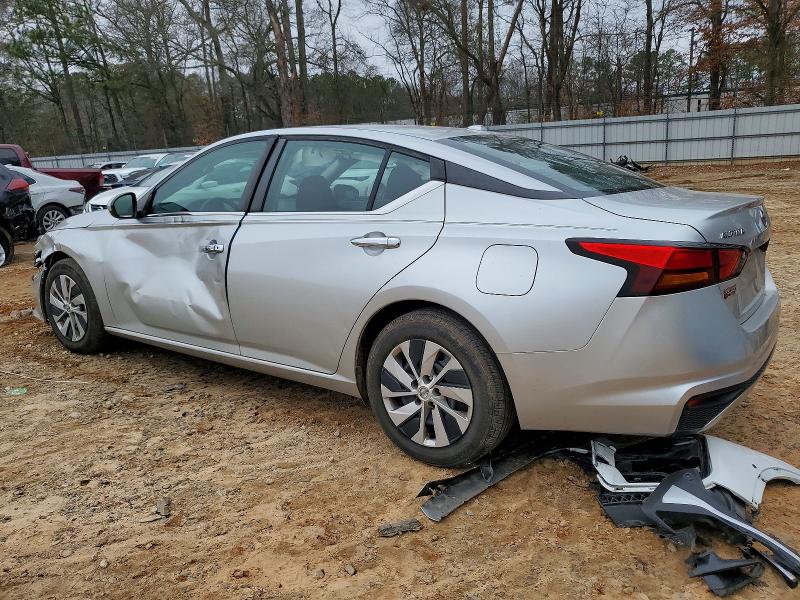 Photo 2 from auction – 2020 NISSAN ALTIMA S with VIN 1N4BL4BVXLC267591